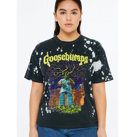Just in 💫| Goosebumps Retro Distressed 90's Tshirt Print sz LG - Picture 1 of 4